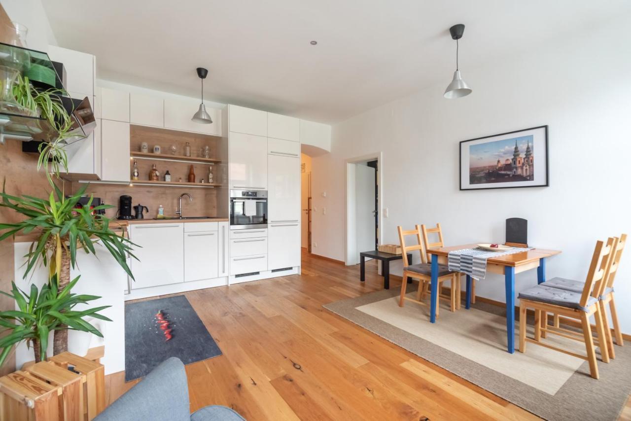 New, Stylish, Bright, Cozy And Central In Quiet Area * Vienne